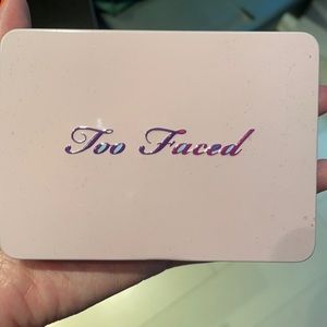 Too Faced cute palette